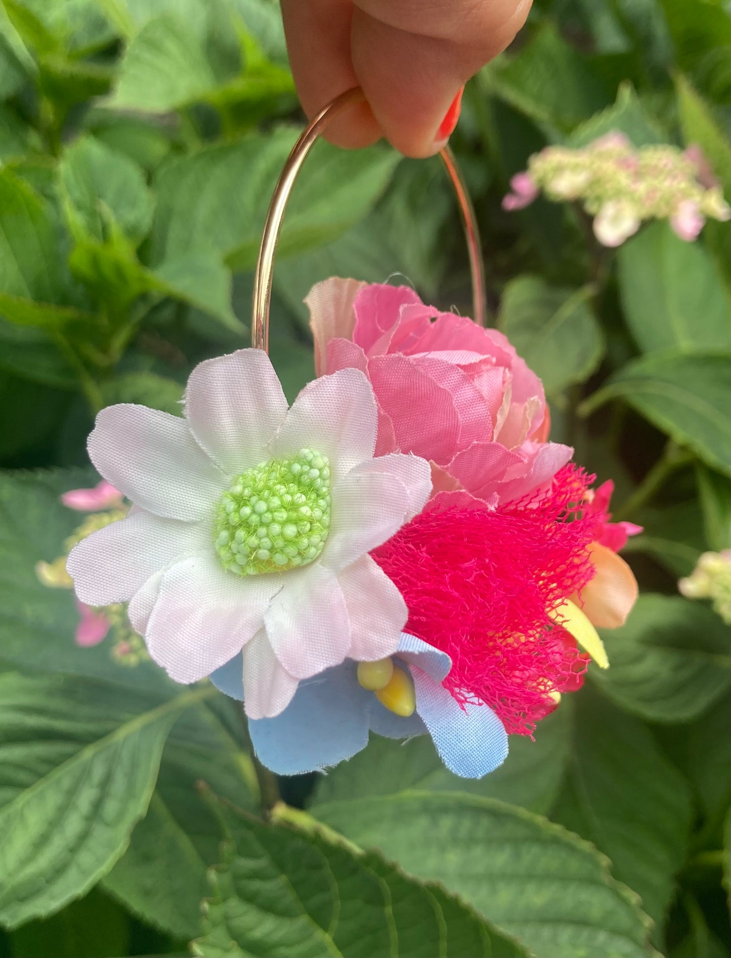 Hen creative parties - flower earrings