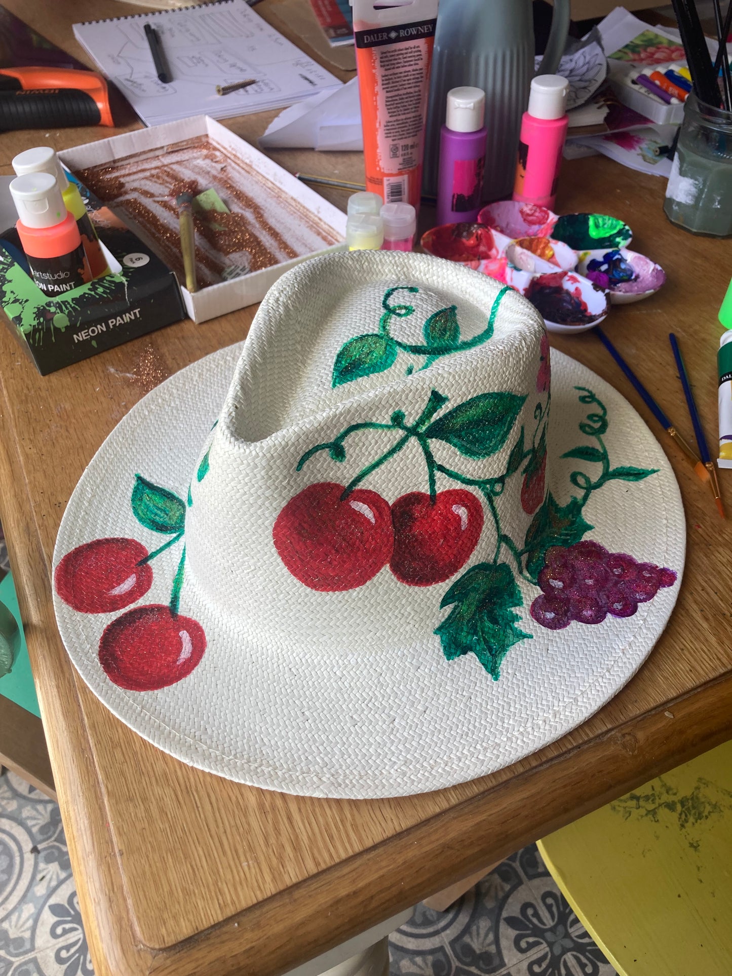 Hat painting, craft workshop
