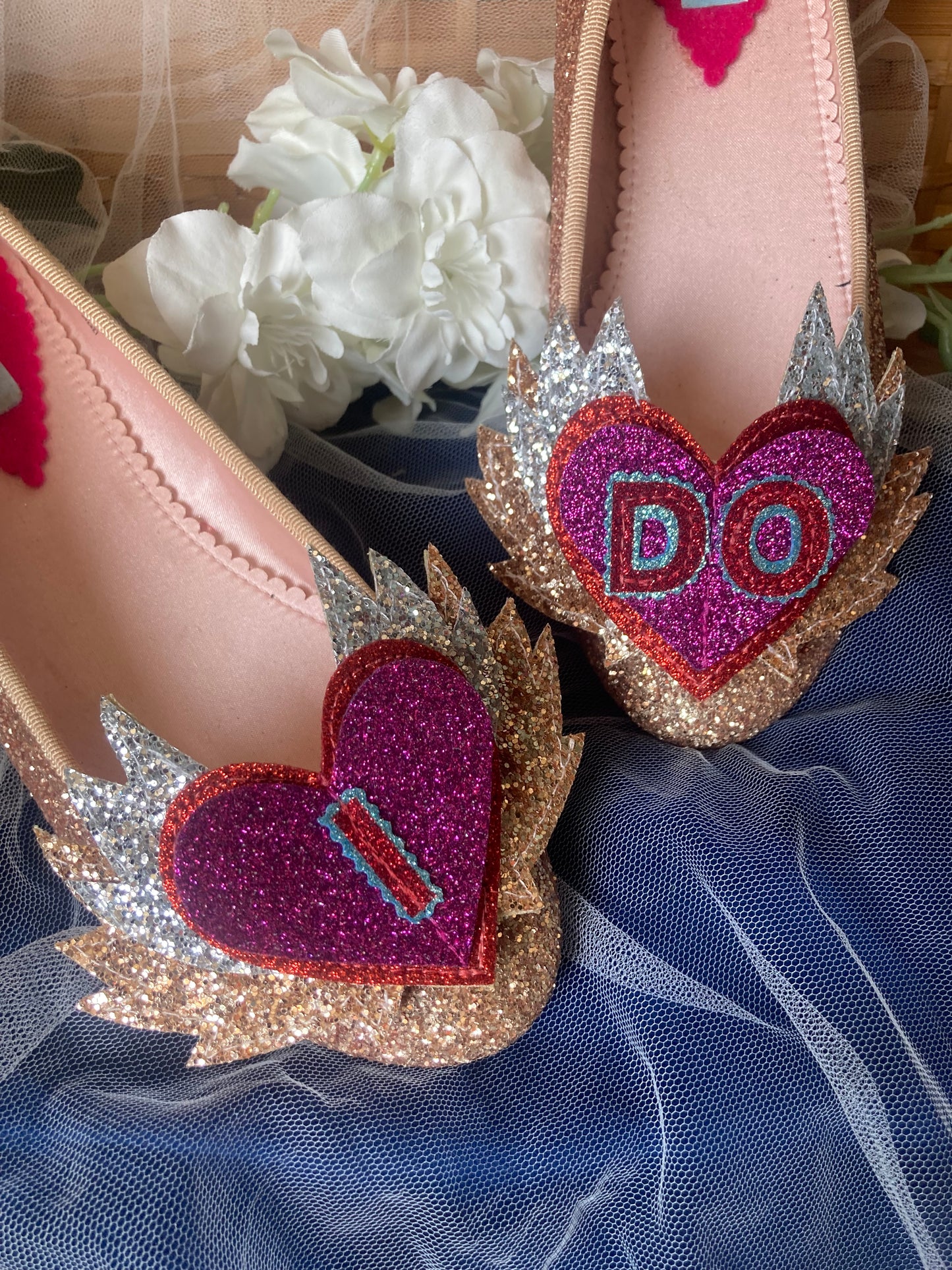 Flaming heart shoe clips with text