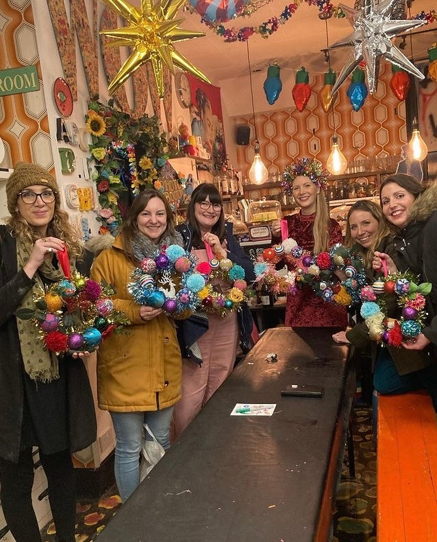 Kitsch Christmas Wreath Workshop