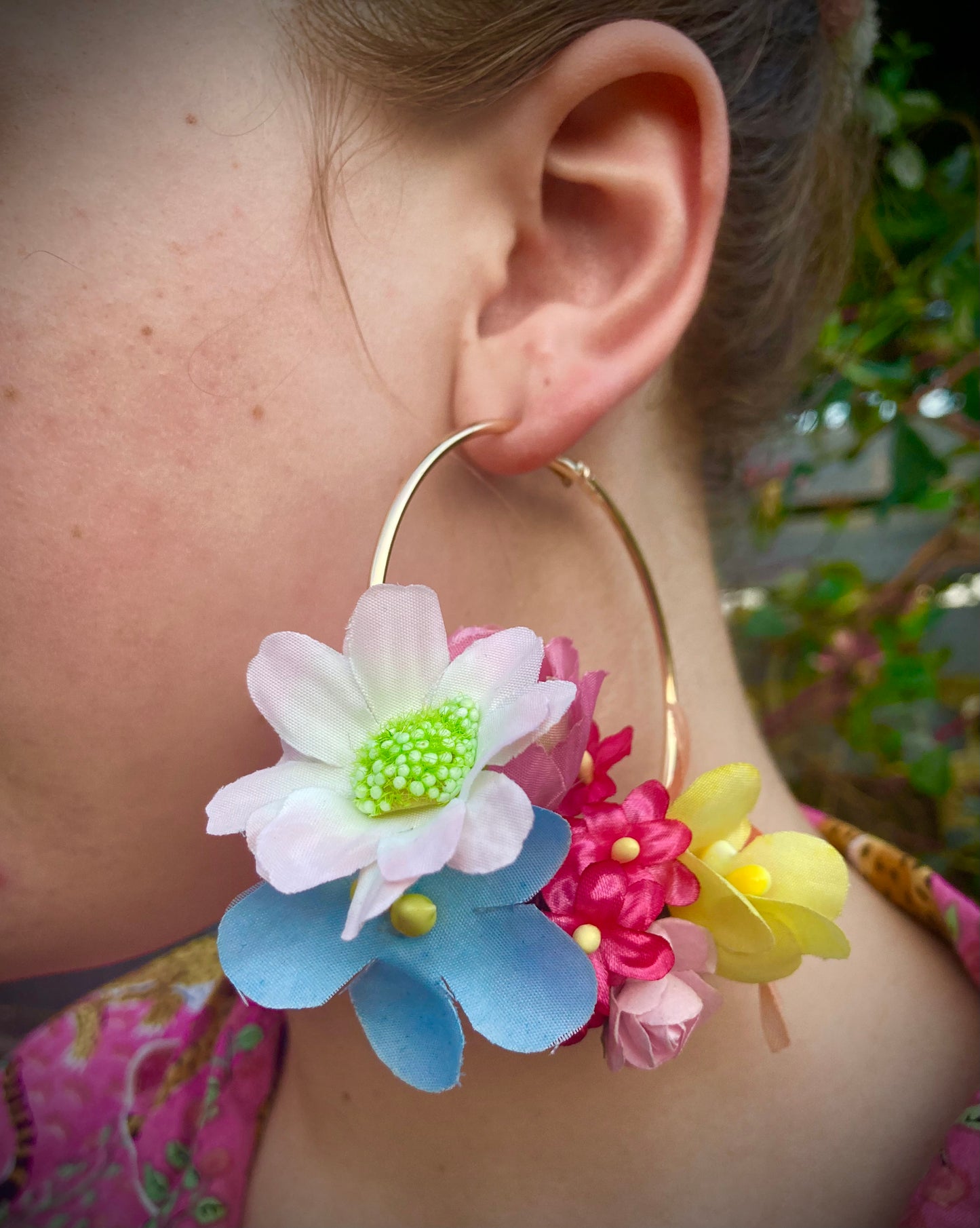 Hen creative parties - flower earrings