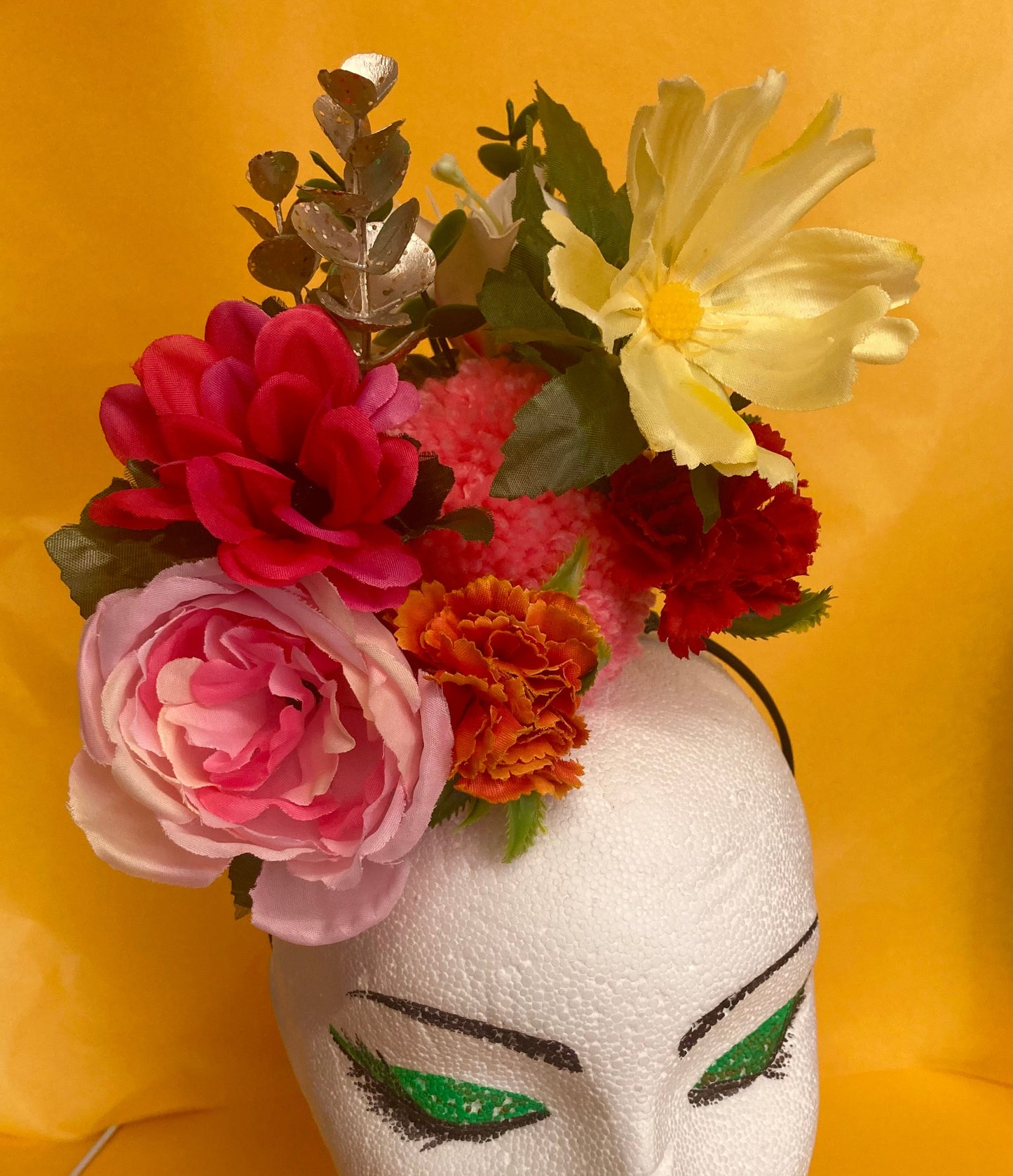 Flower Pom Pom festival, Pride, Hen hairband Workshop