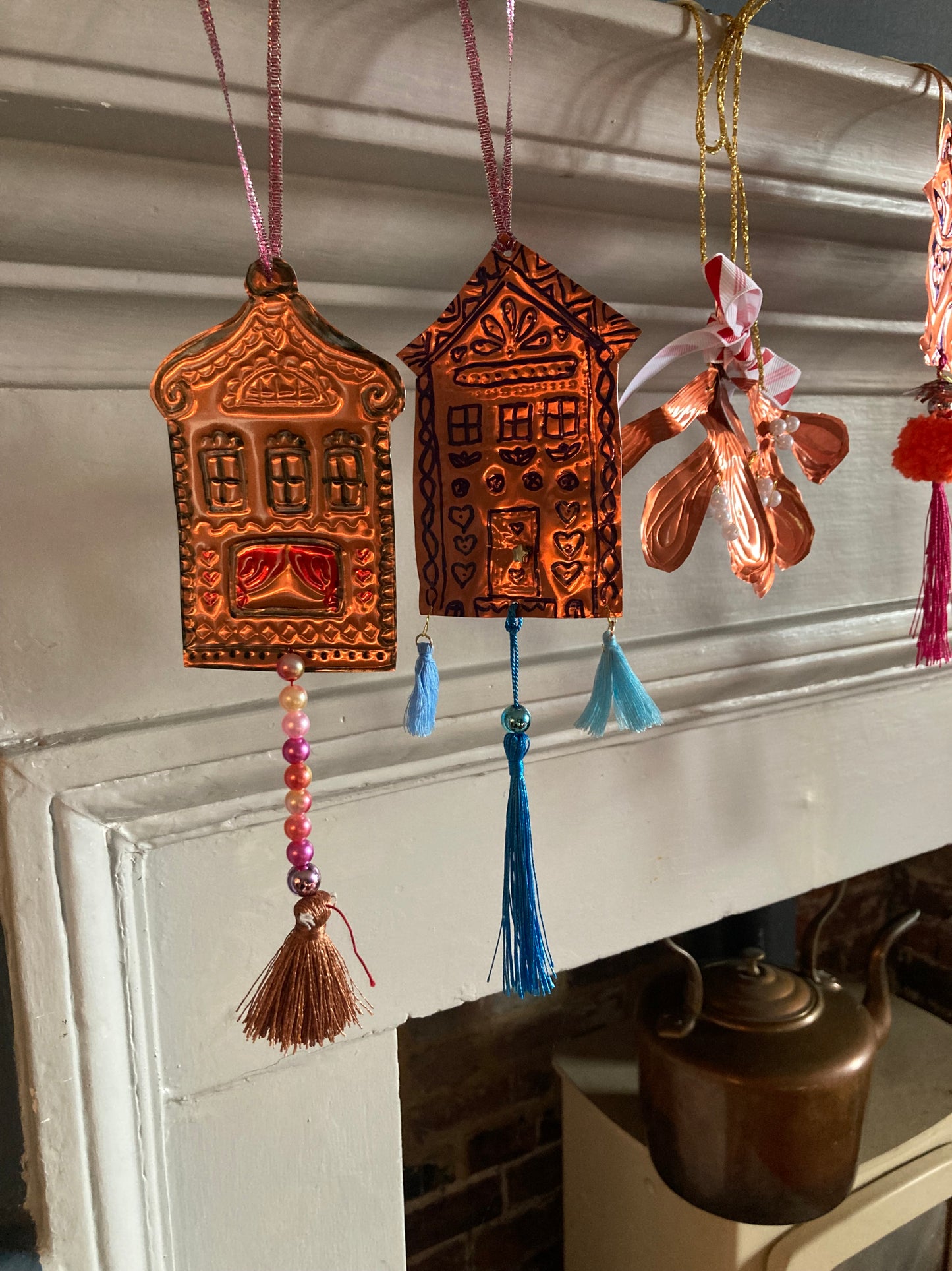 Christmas Embossed Mexican hojalata tin decoration workshops