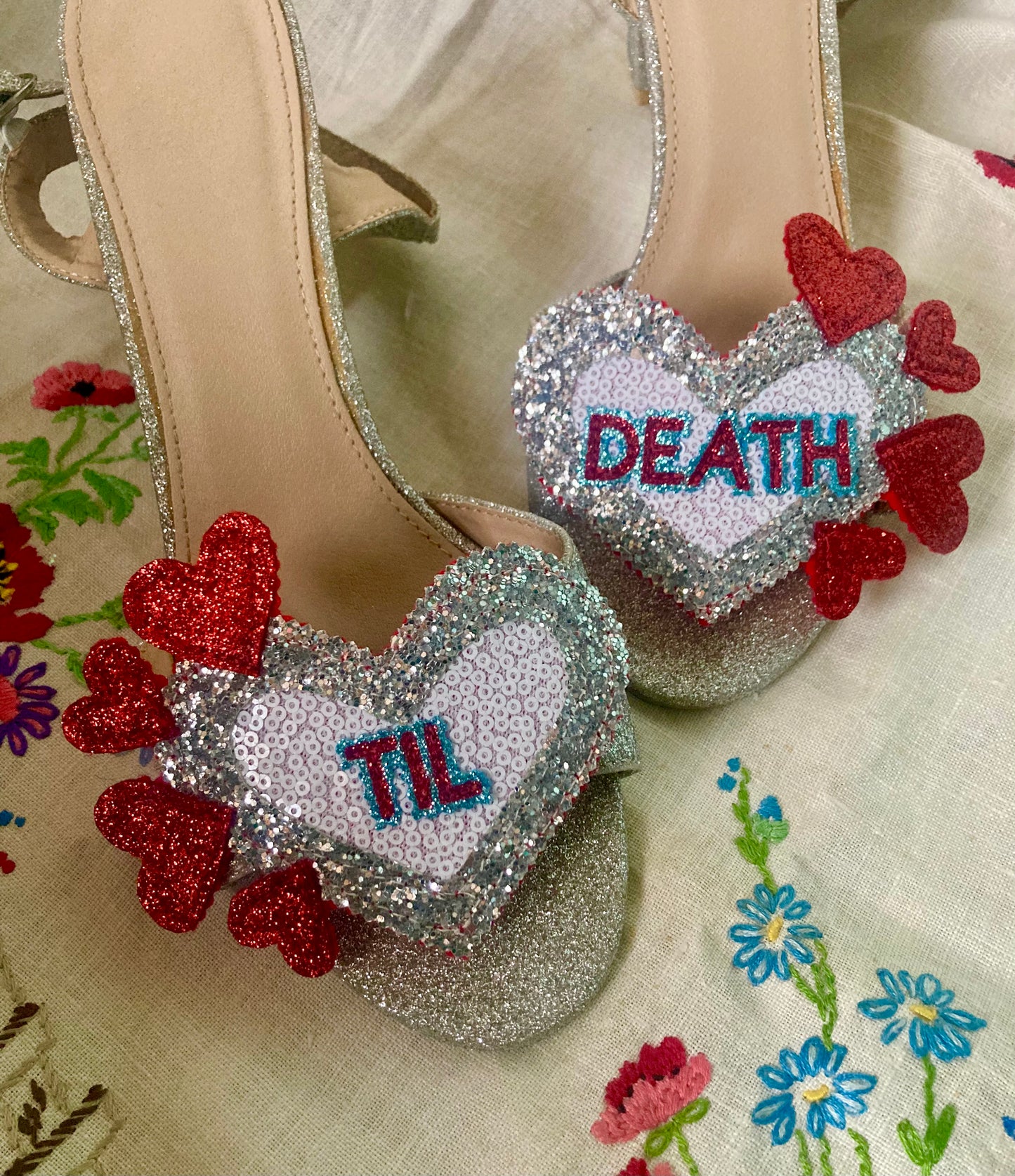 Love heart shoe clips