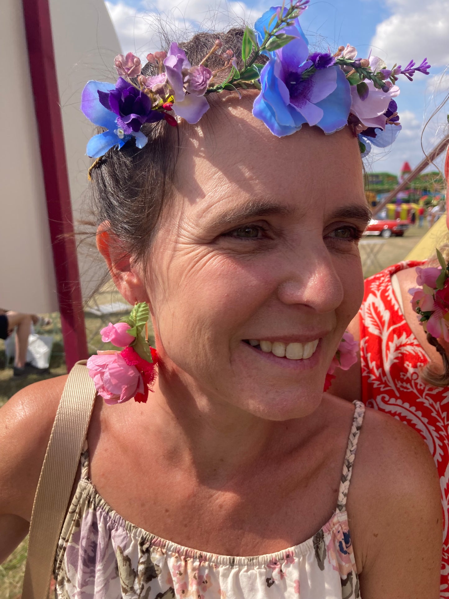 Hen creative parties - flower earrings