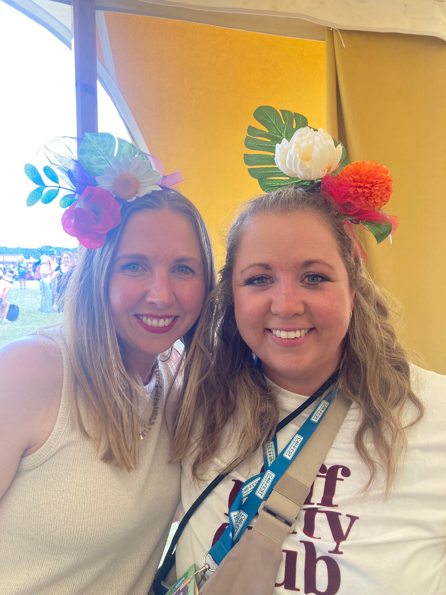 Flower Pom Pom festival, Pride, Hen hairband Workshop