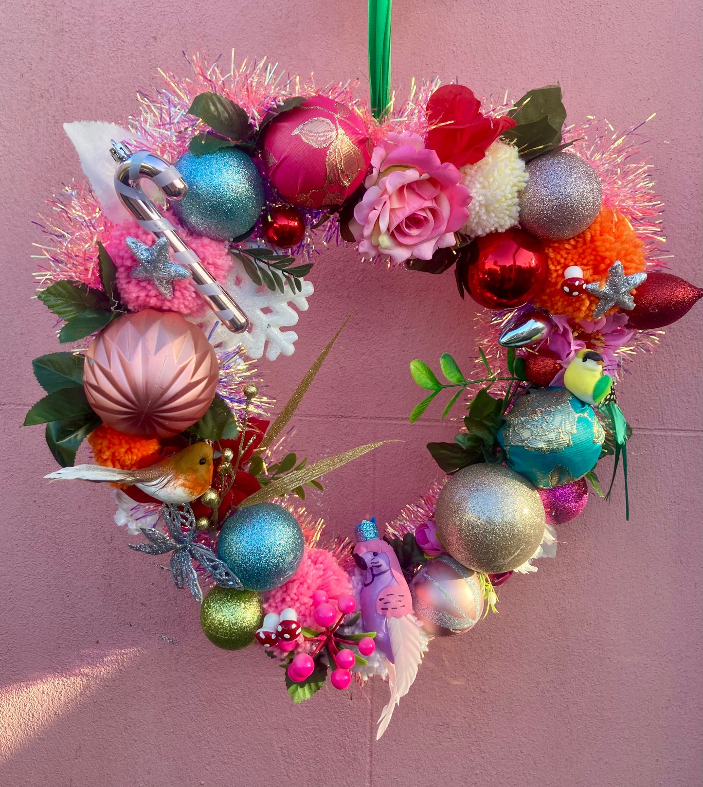 Ready made Kitsch Christmas Wreaths