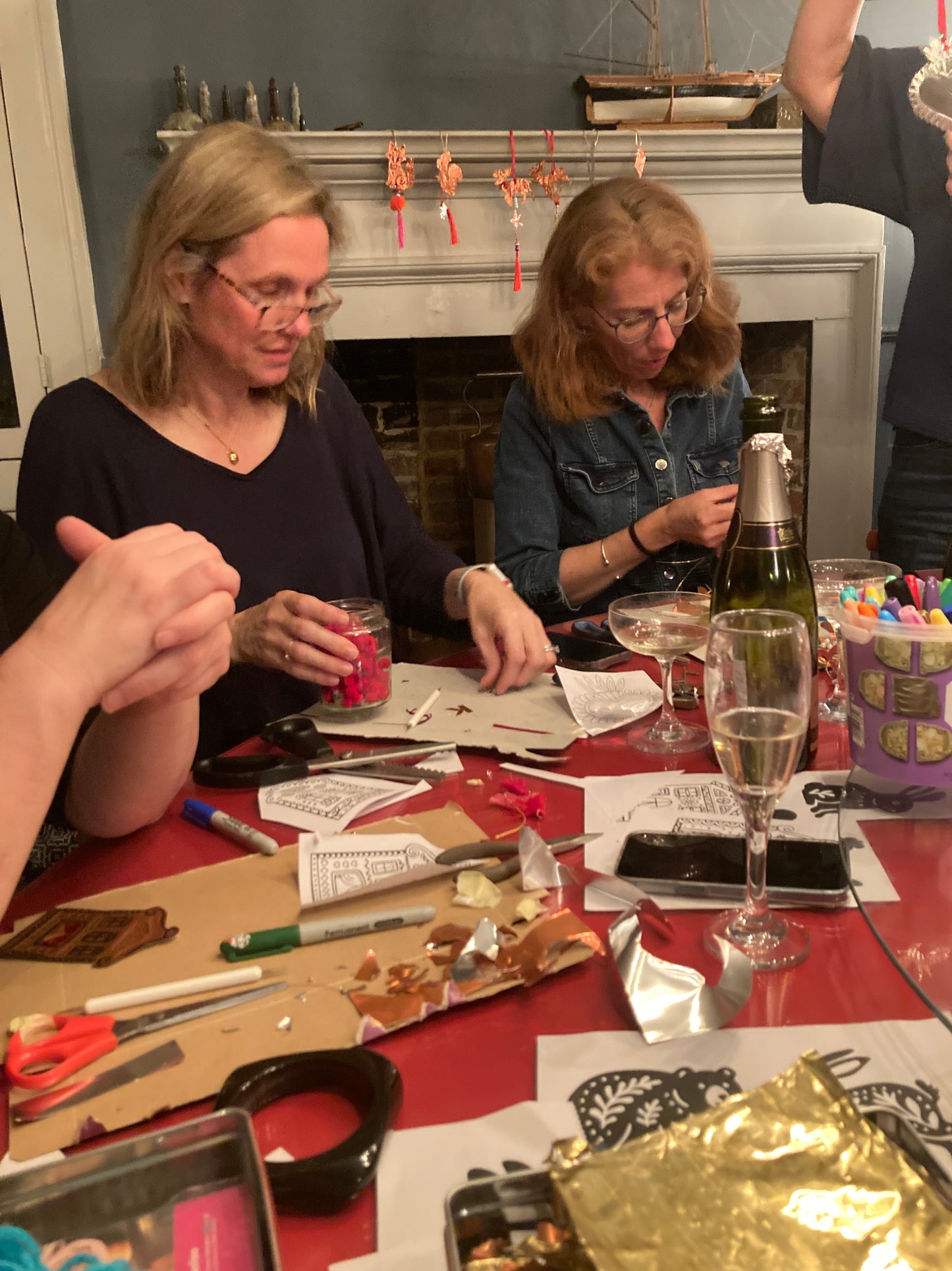 Christmas Embossed Mexican hojalata tin decoration workshops