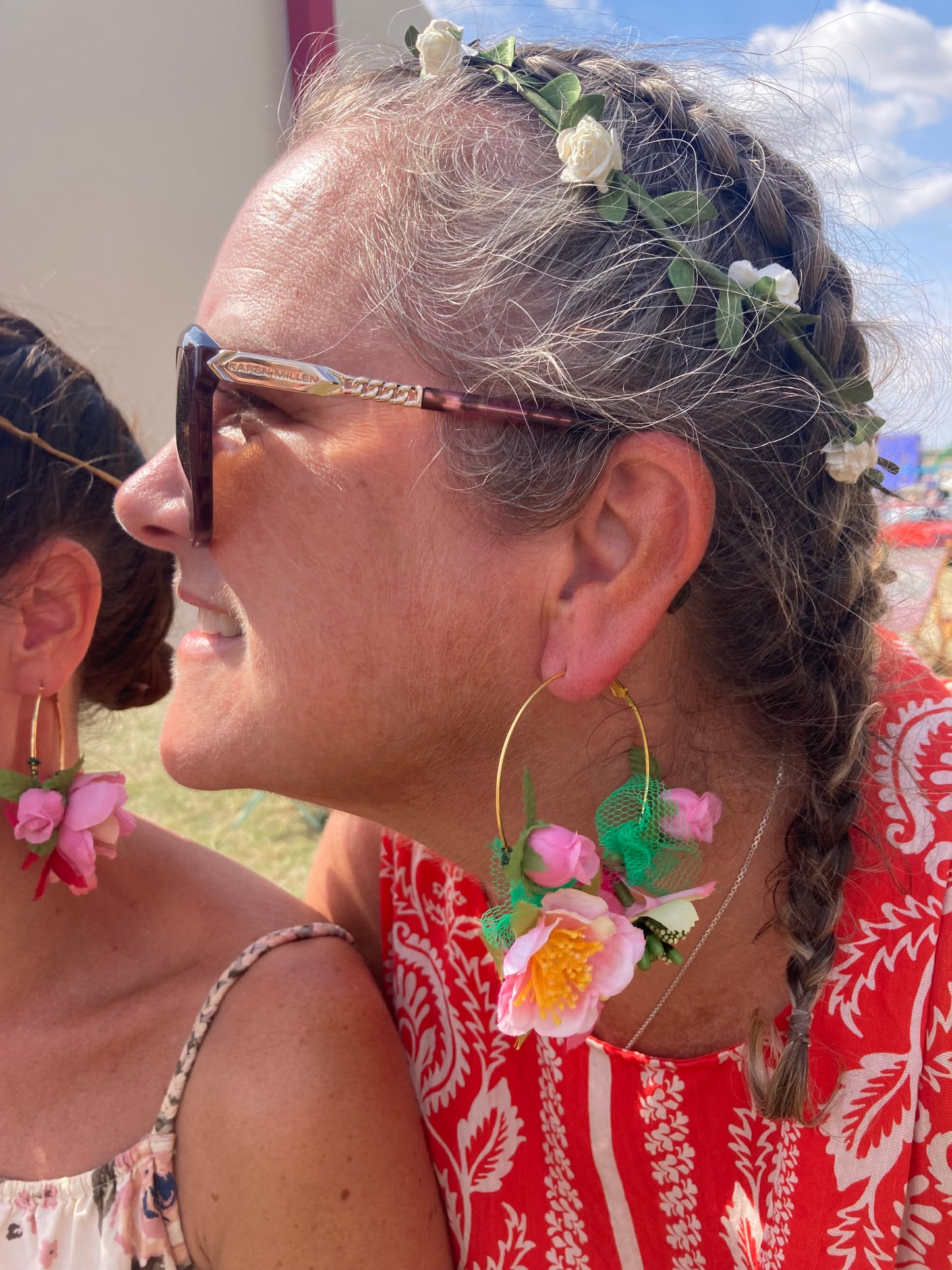 Hen creative parties - flower earrings