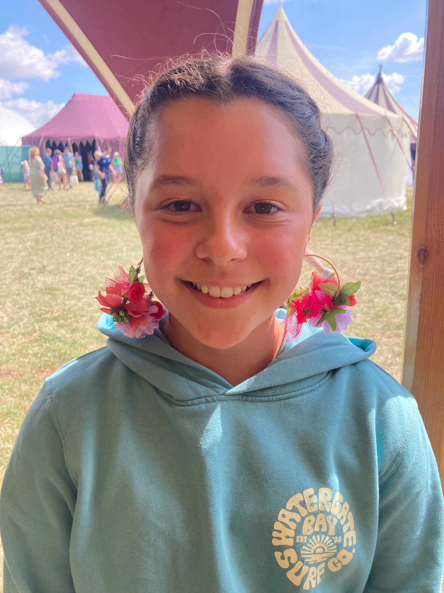 Hen creative parties - flower earrings