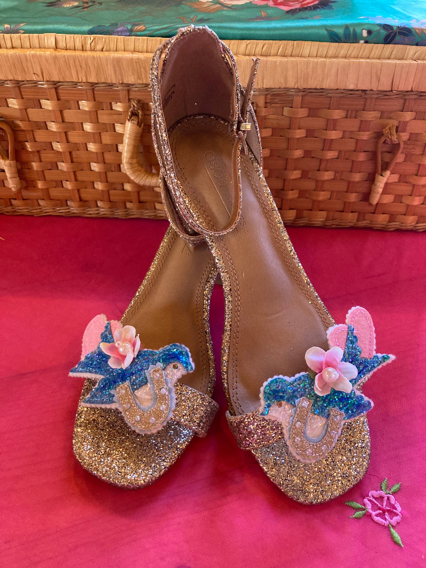 Birdie blue Bridal shoe clips